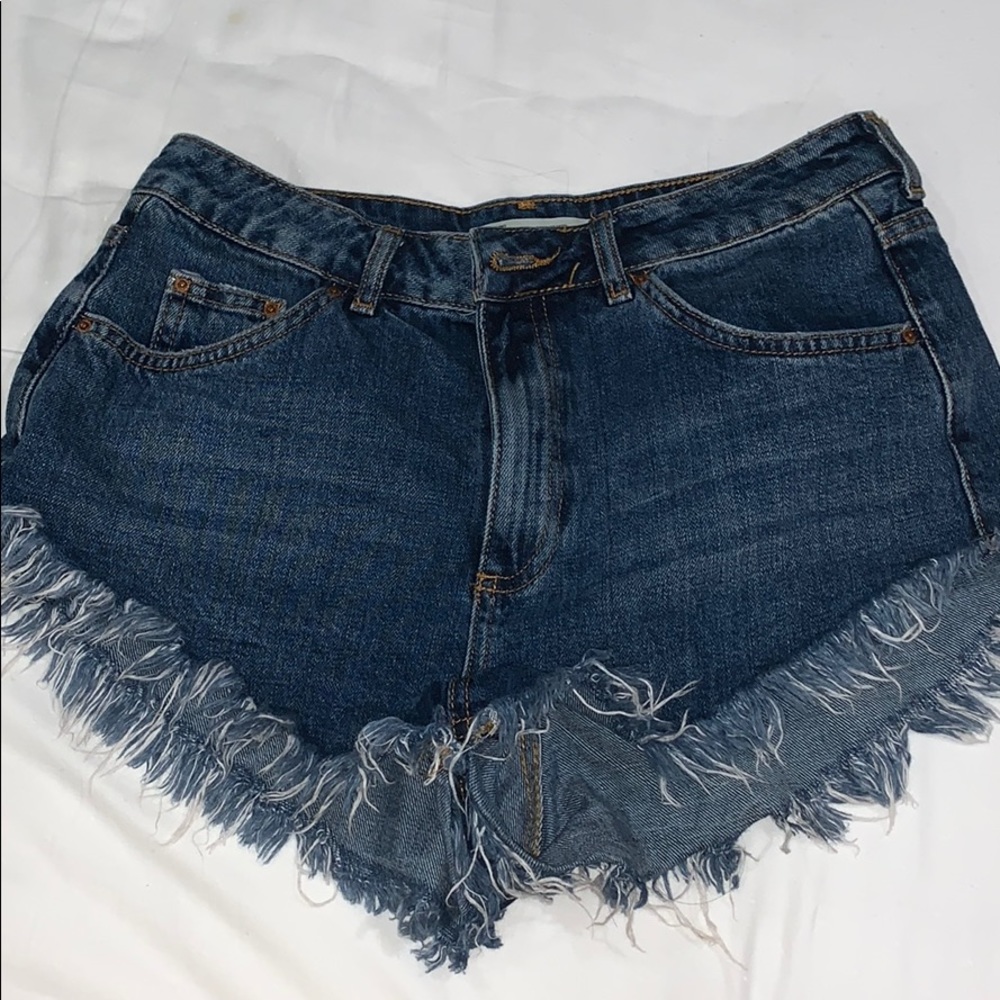 Mint condition Kiri TOPSHOP denim shorts